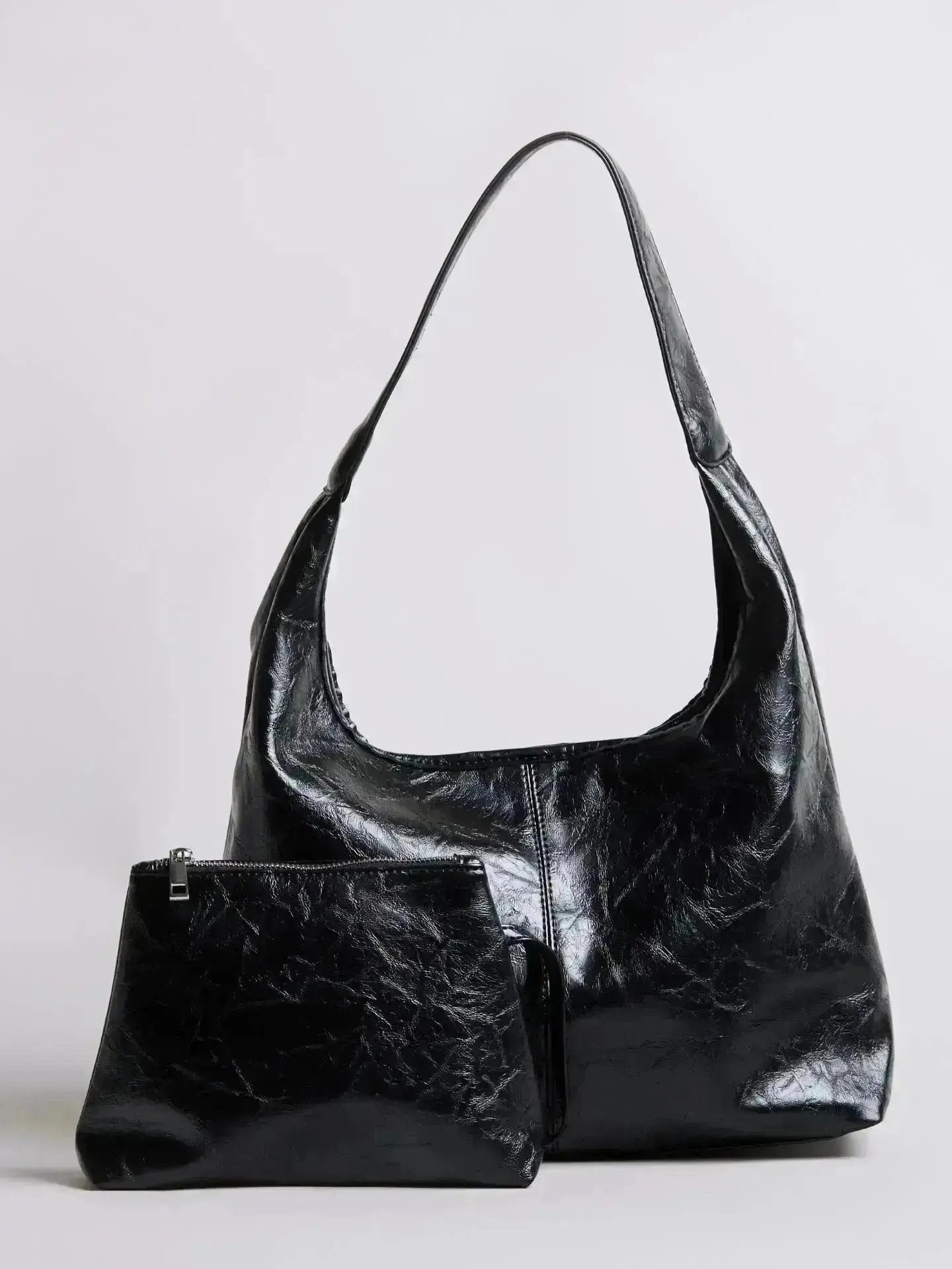 Scarlett Distressed Leather Tote Noirvere