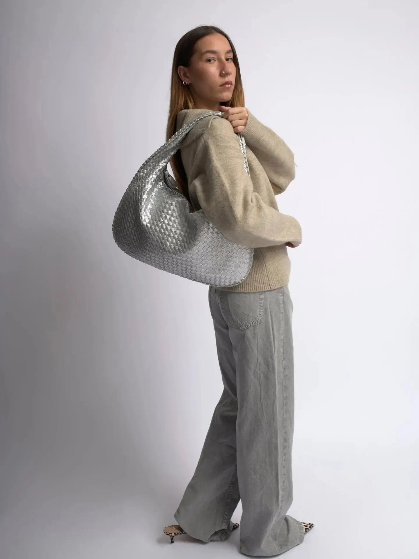 The One Shoulder Wonder Noirvere